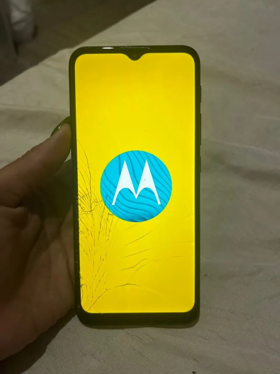 Motorola one fusion usado com avaria  - Foto 2