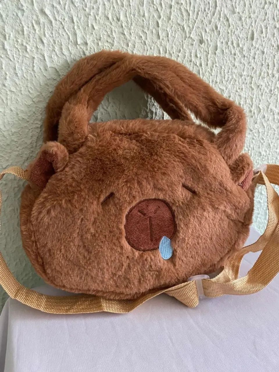Bolsa Infantil Capivara <br>R$ 49,00