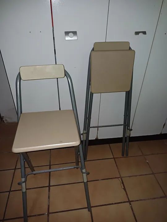 2 Cadeiras Dobráveis - Práticas e Resistentes - Foto 3