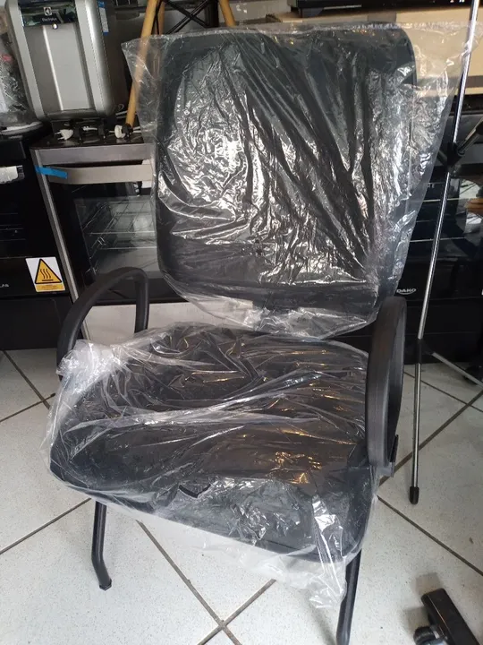 Cadeira fixa obeso plus size com braço 170k