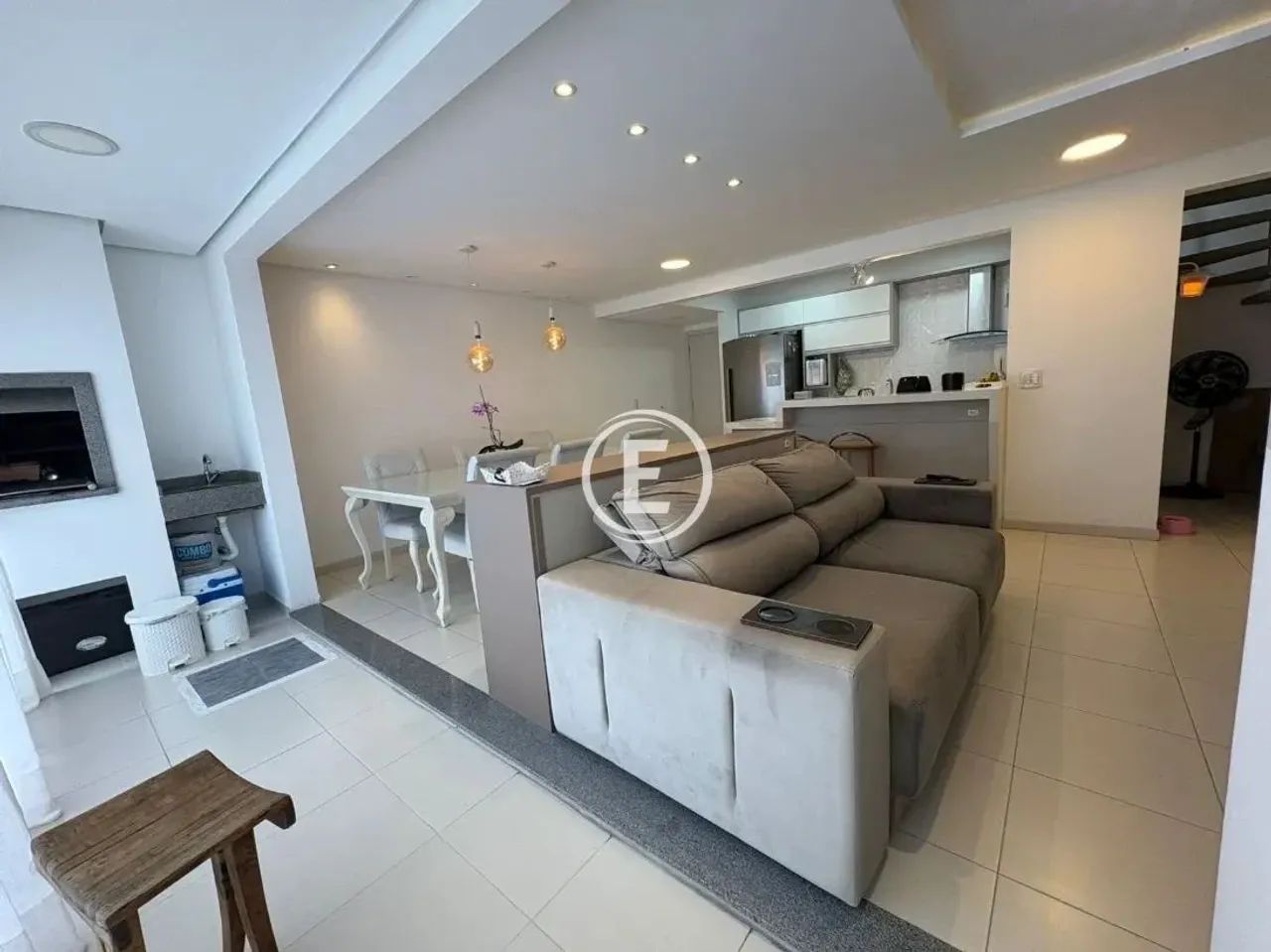 Cobertura 2 Quartos com 1 Suíte - Pedra Branca