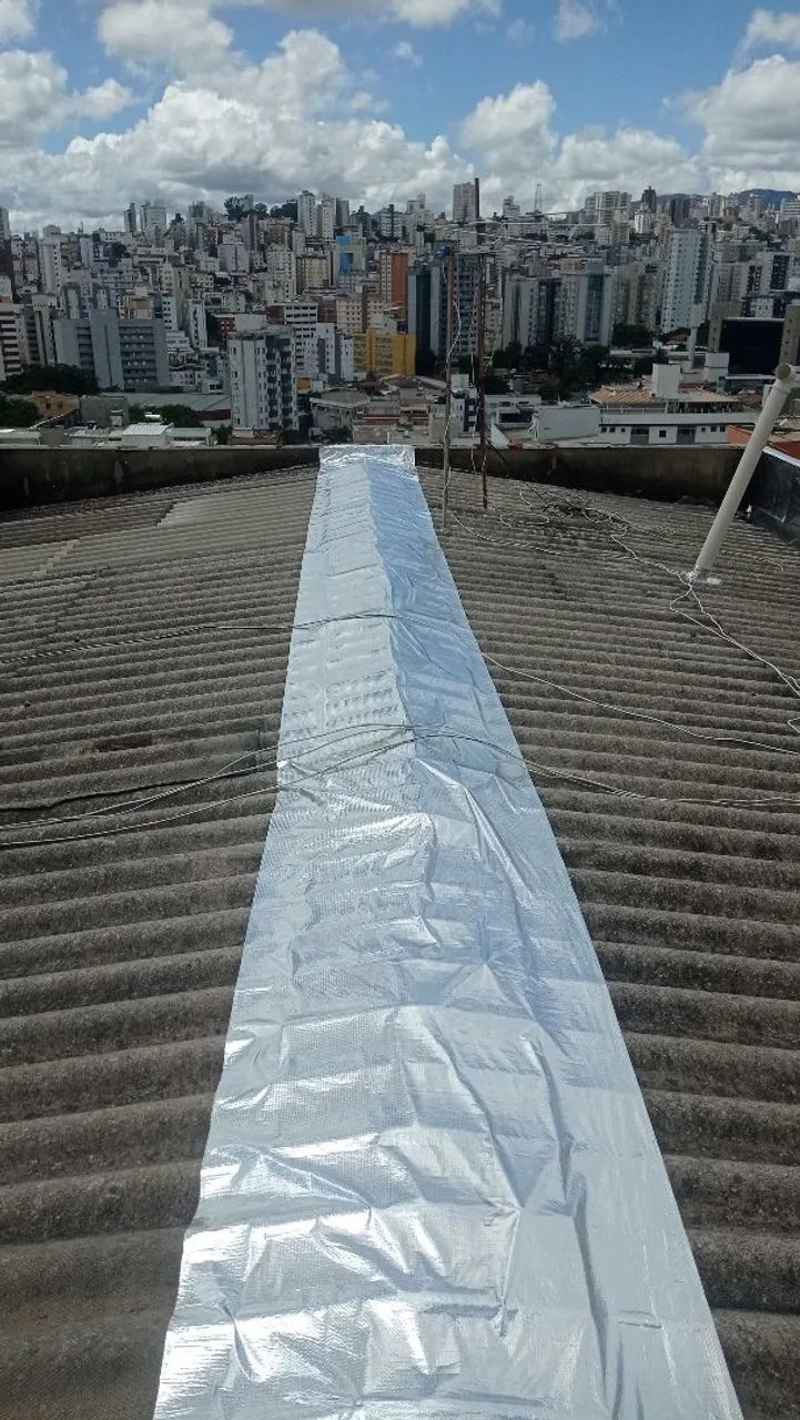  Reforma e construções de telhados e calhas  