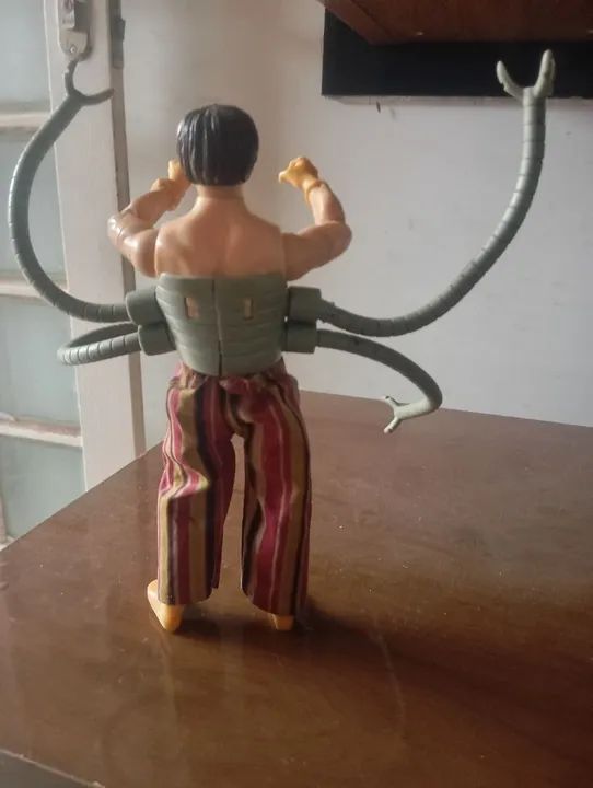Boneco Homem Aranha - Dr. Octopus 22 cm - Foto 3