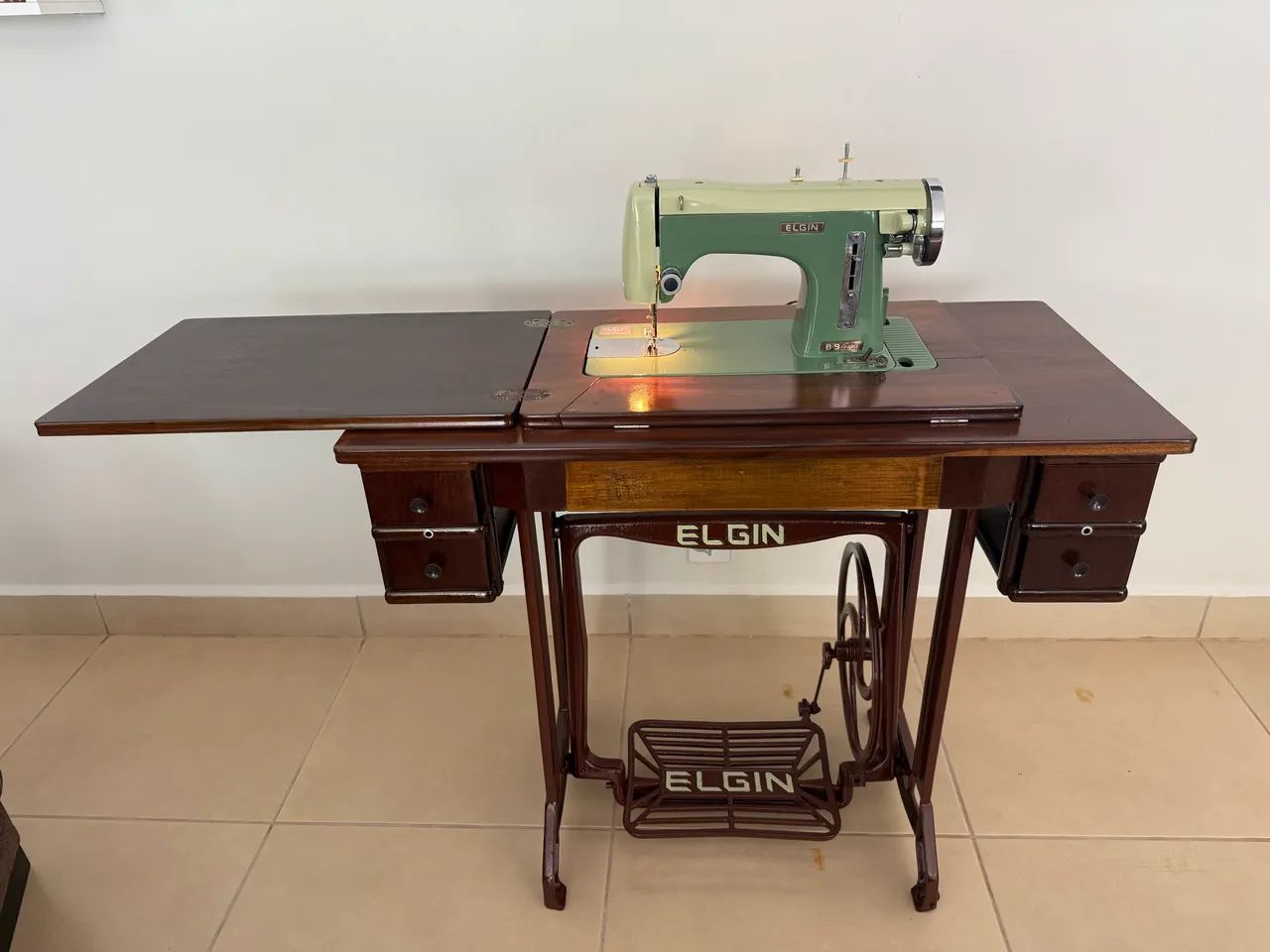 MÁQUINA DE COSTURA RELÍQUIA 64961610344321123