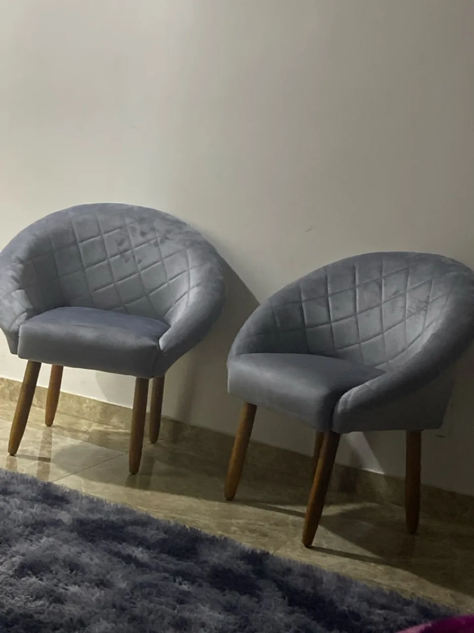 2 Poltronas Decorativas Cinza
