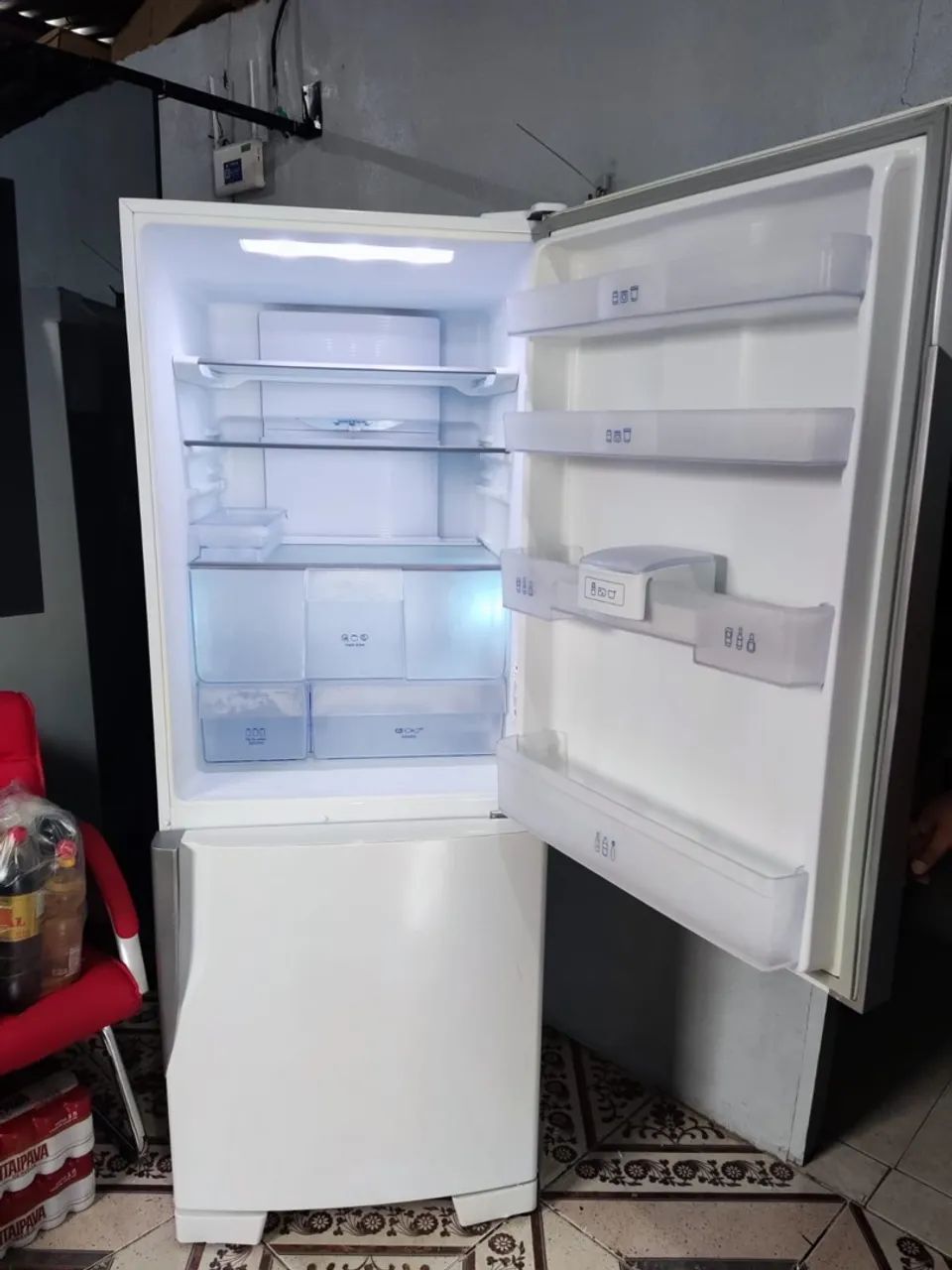 Geladeira Panasonic Inverter Frost Free Painel Digital 425 Litros Semi Nova Aceito Cartão  - Foto 4