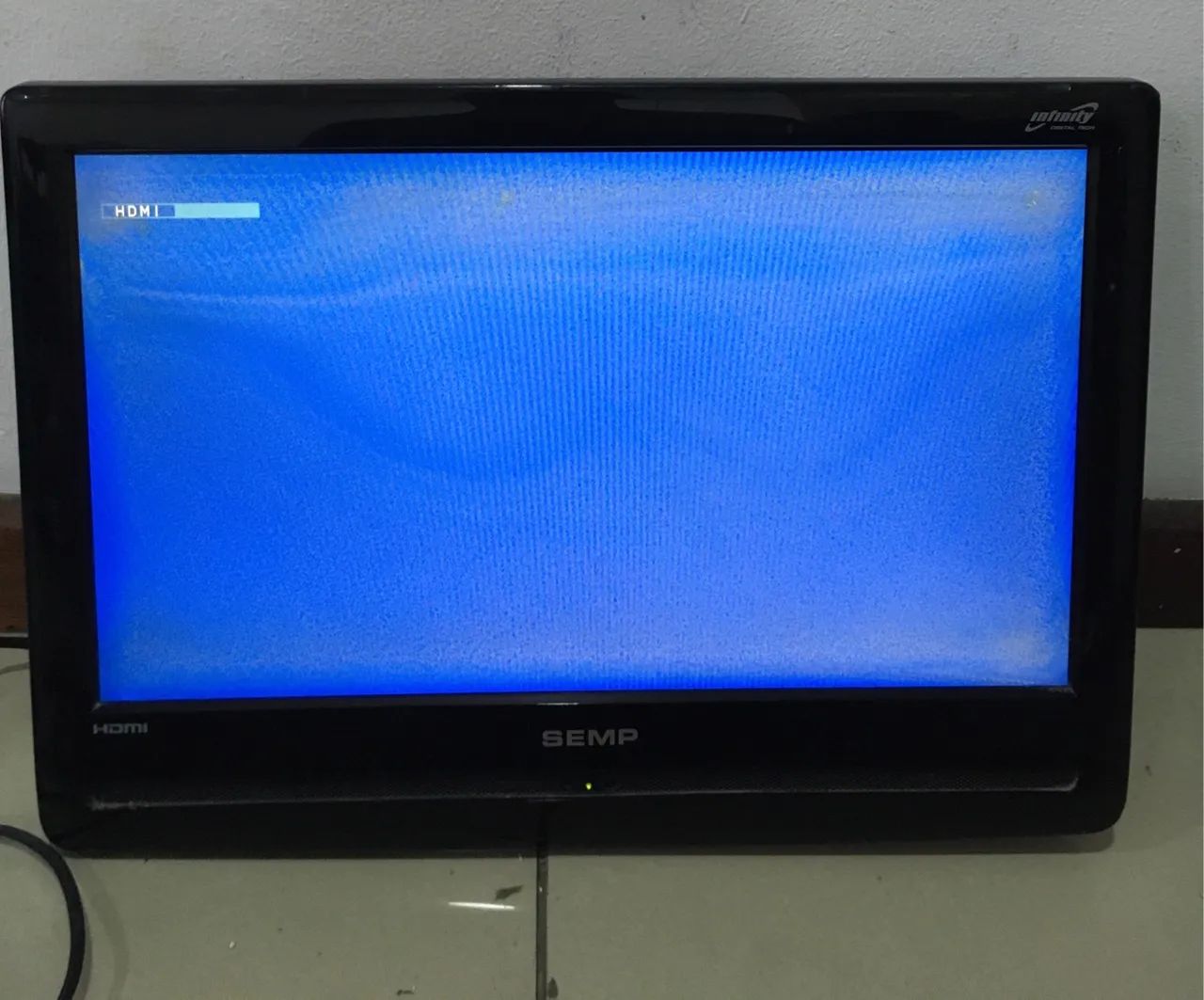 TV SEMP 19" HDMI *leia