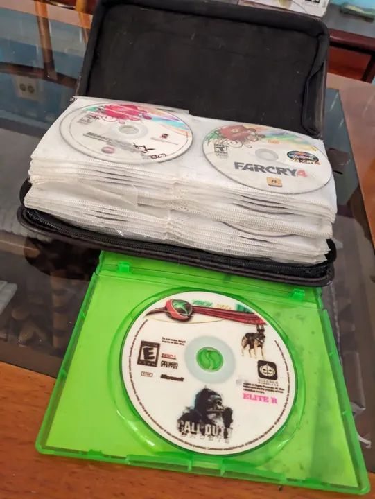 XBOX 360 usado mais pasta de jogos  - Foto 5