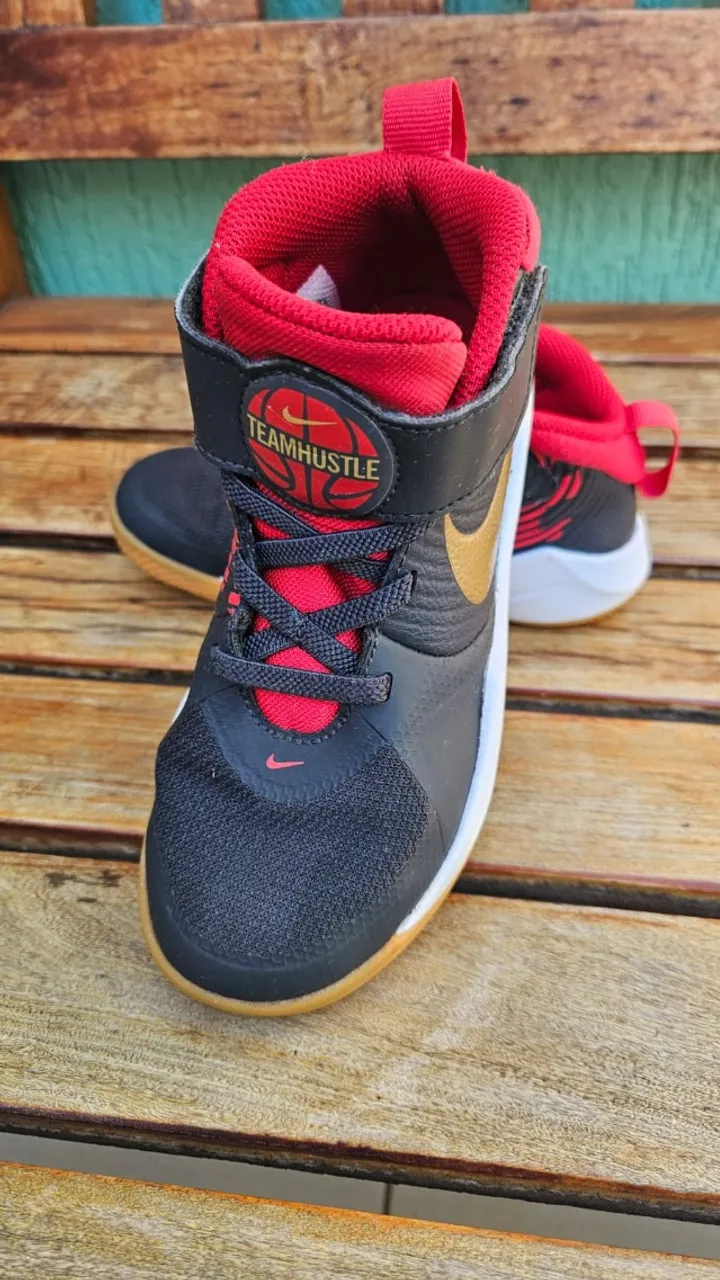 2 Pares de tênis Nike infantil - tamanho 29