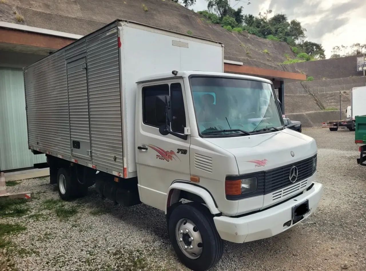 MB 710 PLUS 2005 BAÚ  - Foto 2