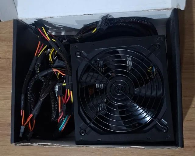 Fonte Gamer ATX 850W 80 Plus Bronze - Foto 2