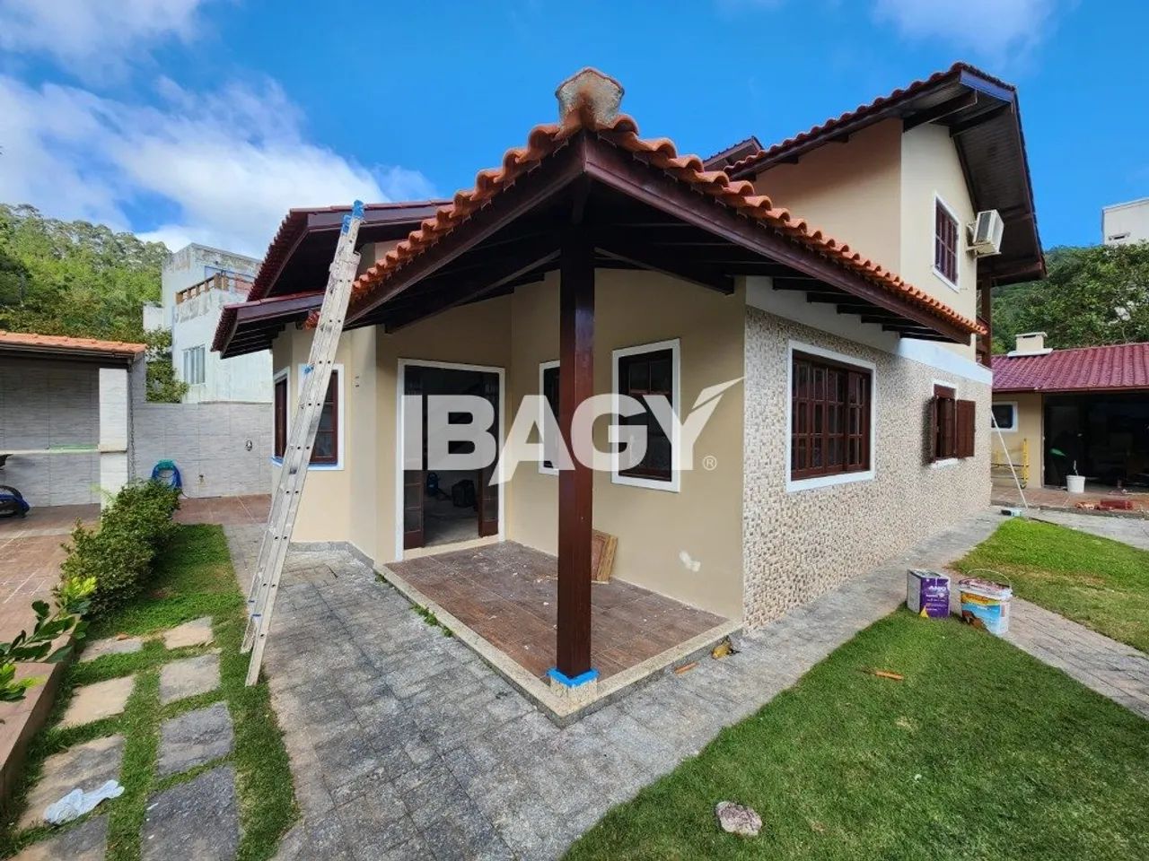 Excelente Casa 4 dormitório(s) em Canasvieiras - Florianópolis - Foto 3
