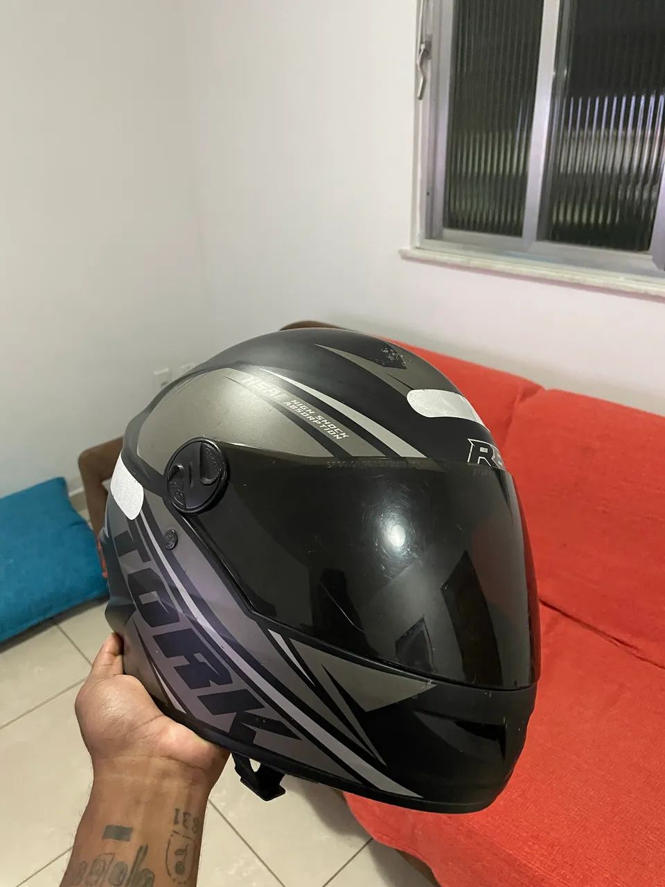 Capacete moto TAM: 58