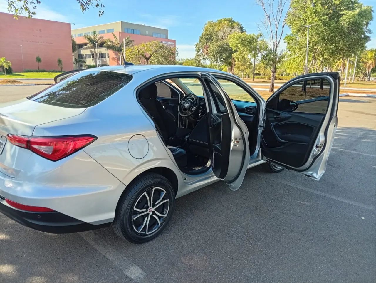 Fiat Cronos Drive 1.3 8V Flex 2019