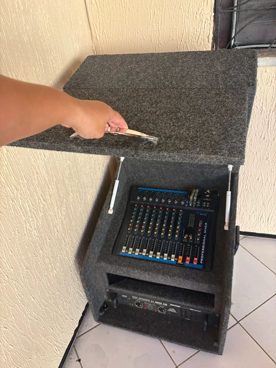 Mesa de som com amplificador  - Foto 2