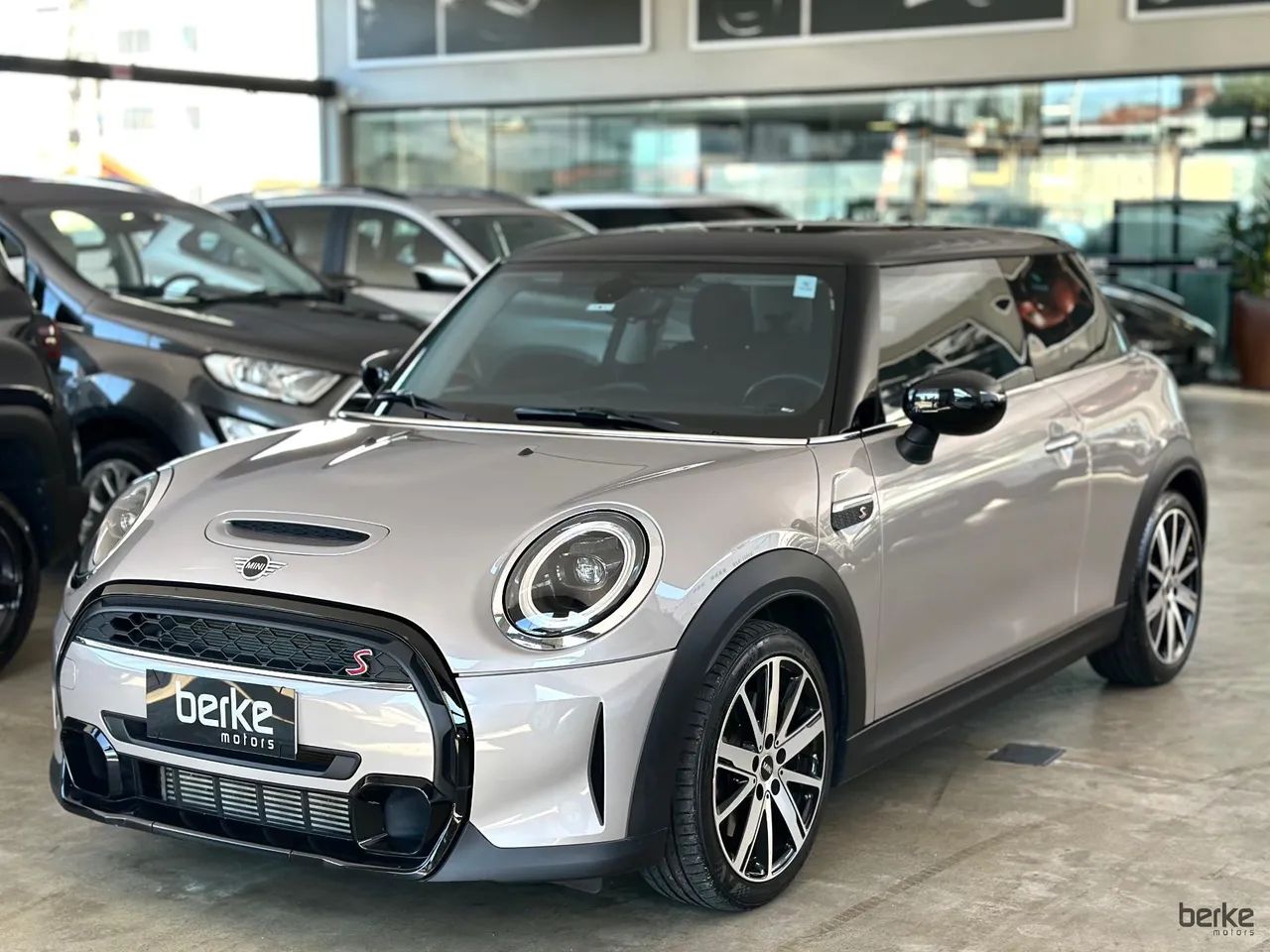 Mini Cooper 2024