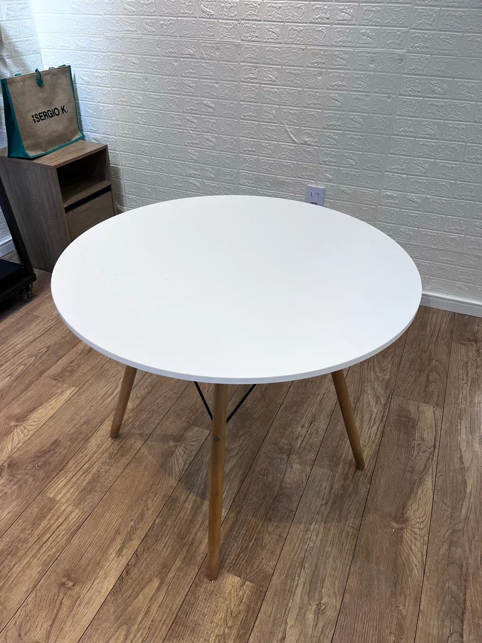 MESA REDONA BRANCA  - Foto 3