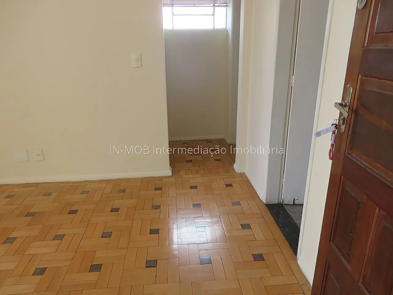 Apartamento amplo com 02 quartos, no Centro próximo a Catedral - Foto 4
