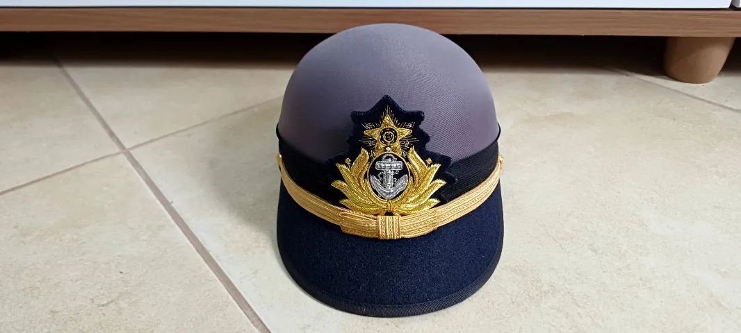 Boné/quepe cinza oficial da Marinha do Brasil 