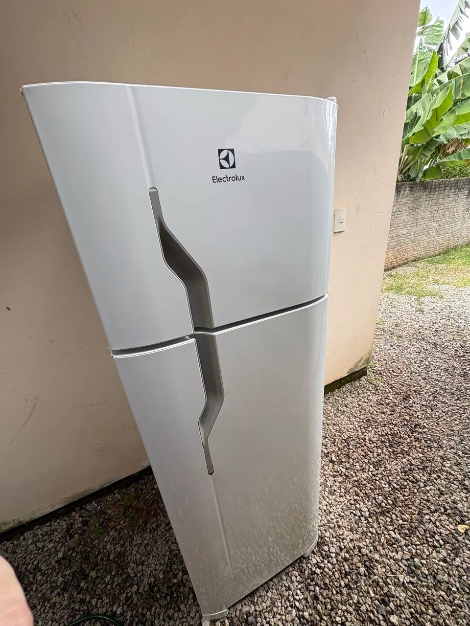 VENDO GELADEIRA ELECTROLUX 