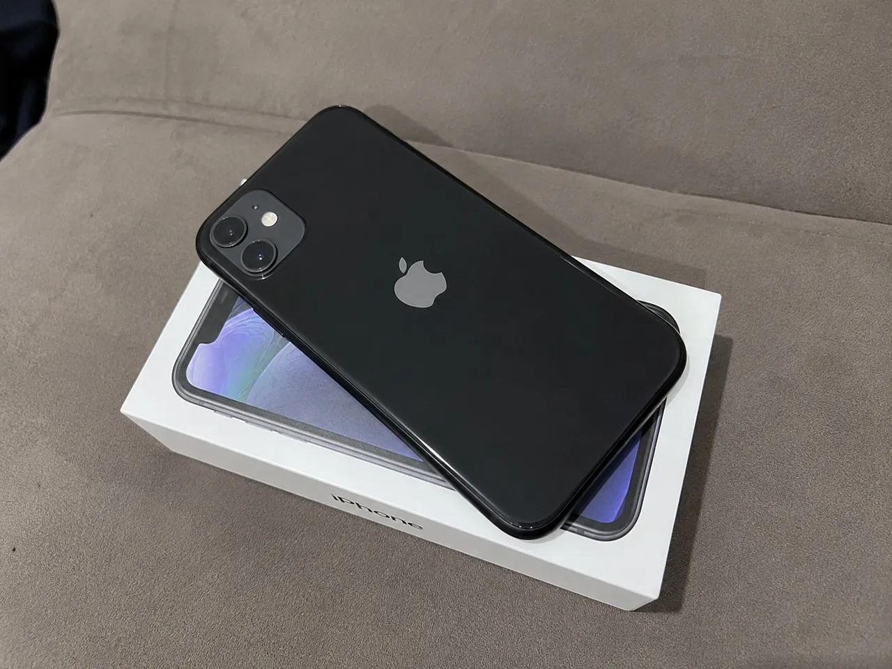 Vendo IPhone 11 64gb - Celulares e Smartphones - Samambaia Sul