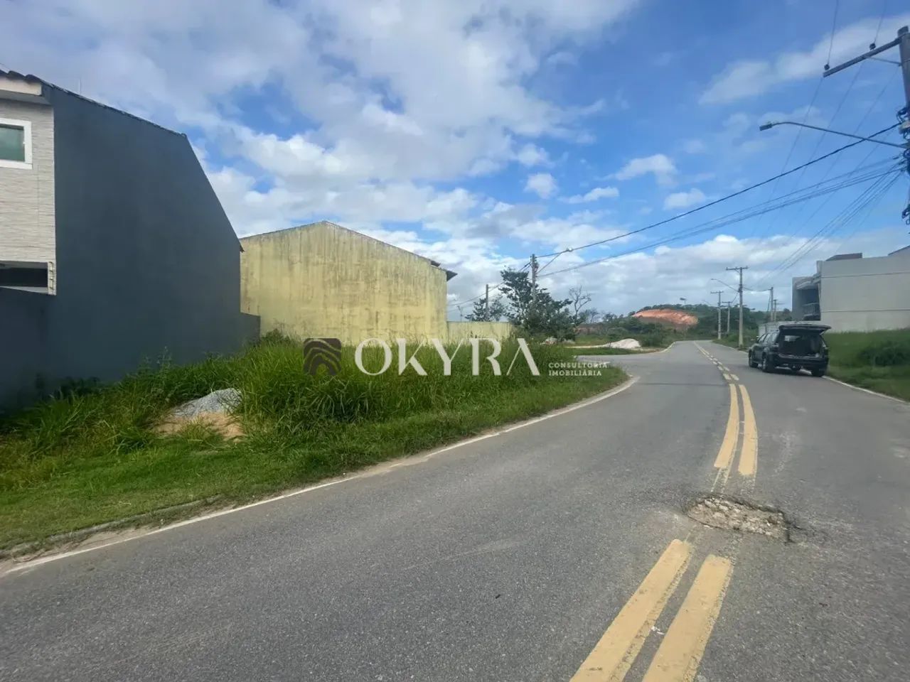 LOTE PLANO E DE ESQUINA NO VALE DAS PALMEIRAS