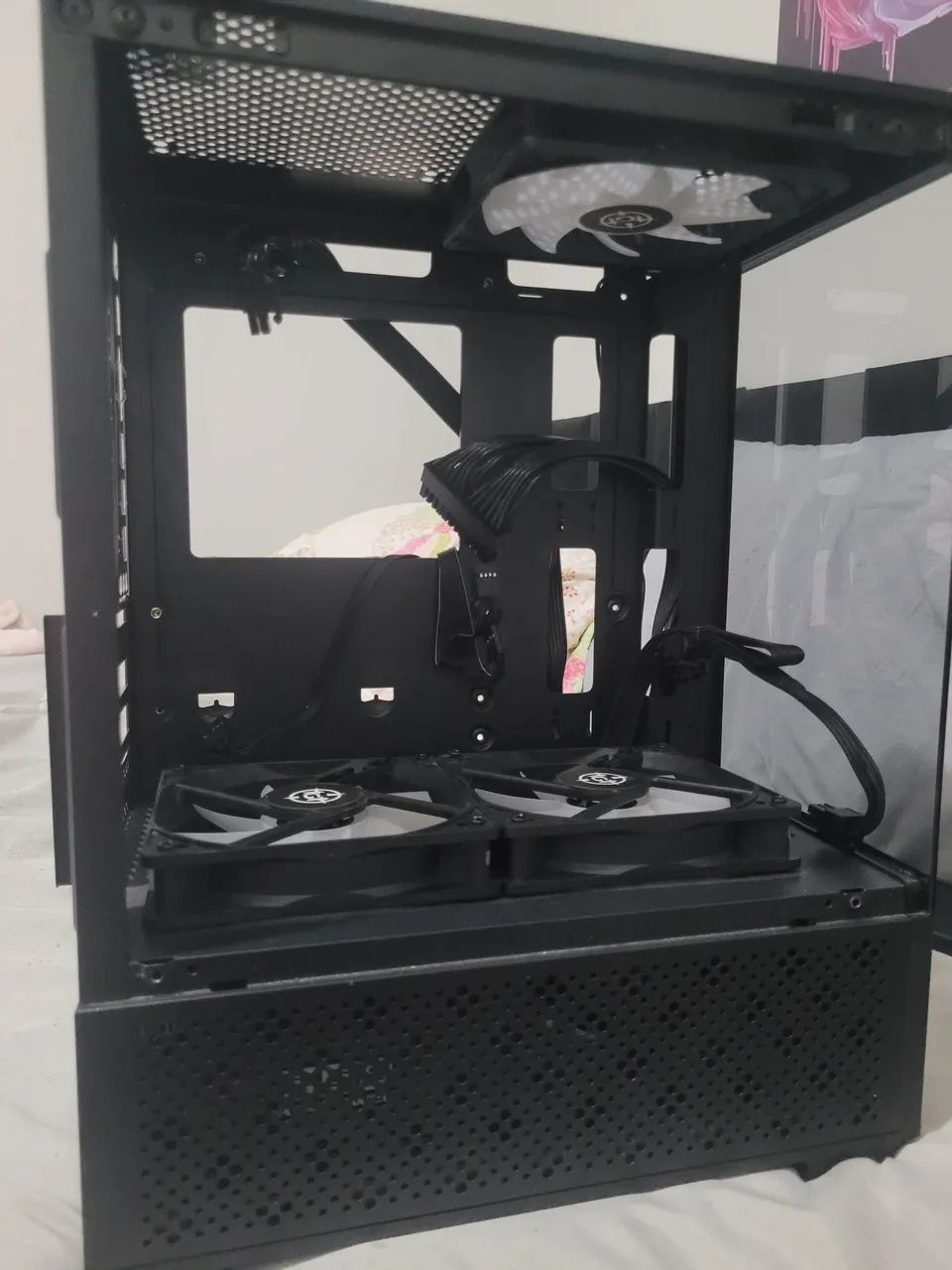 Gabinete +3 fans+fonte 550w