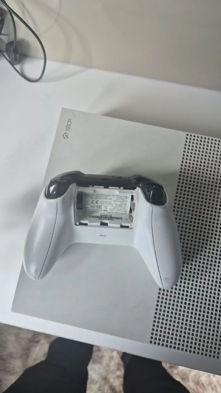 XBOX ONE S 950R$ - Foto 2