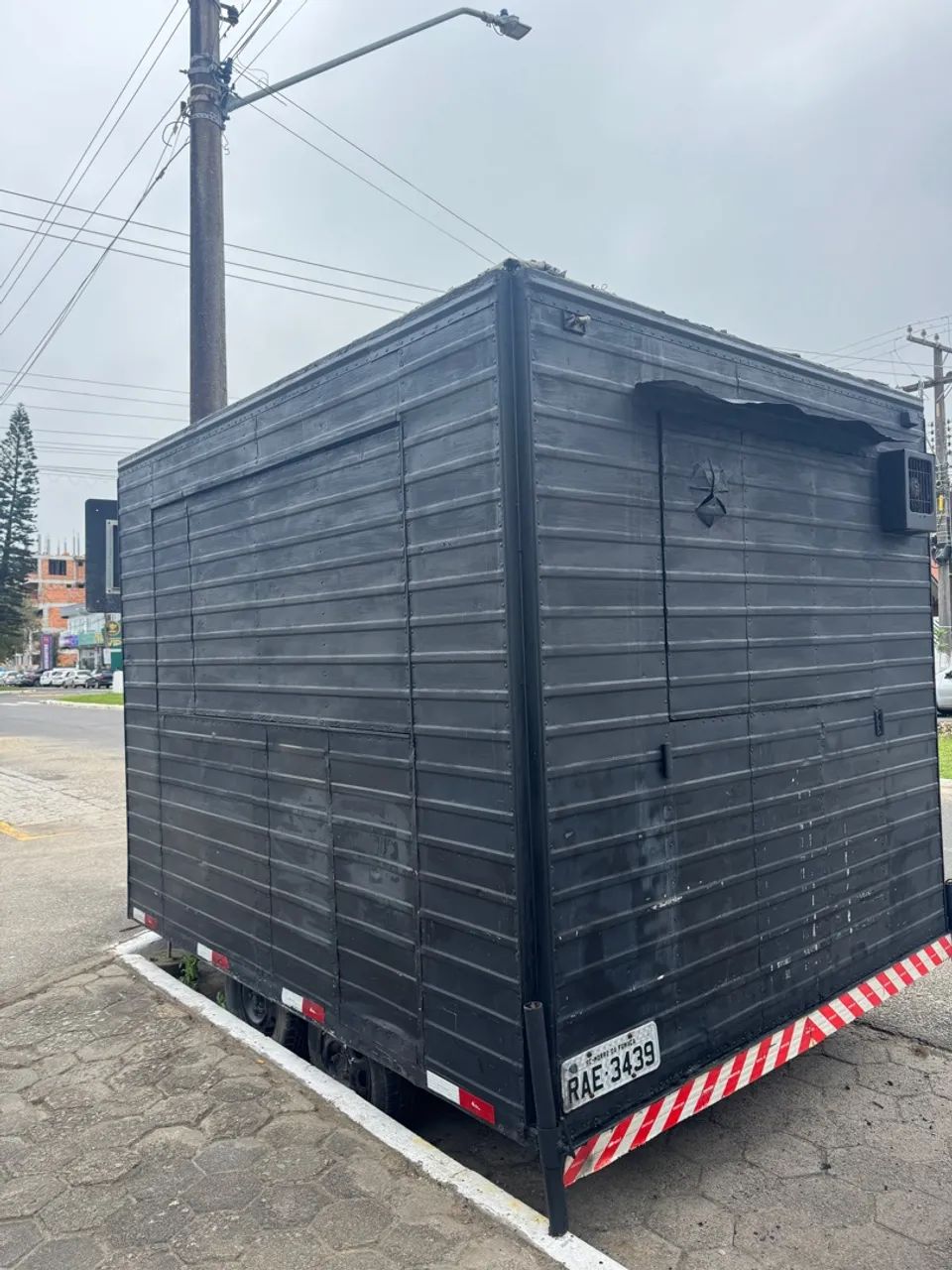 VENDE-SE TRAILER DE LANCHES EQUIPADO! - Foto 2