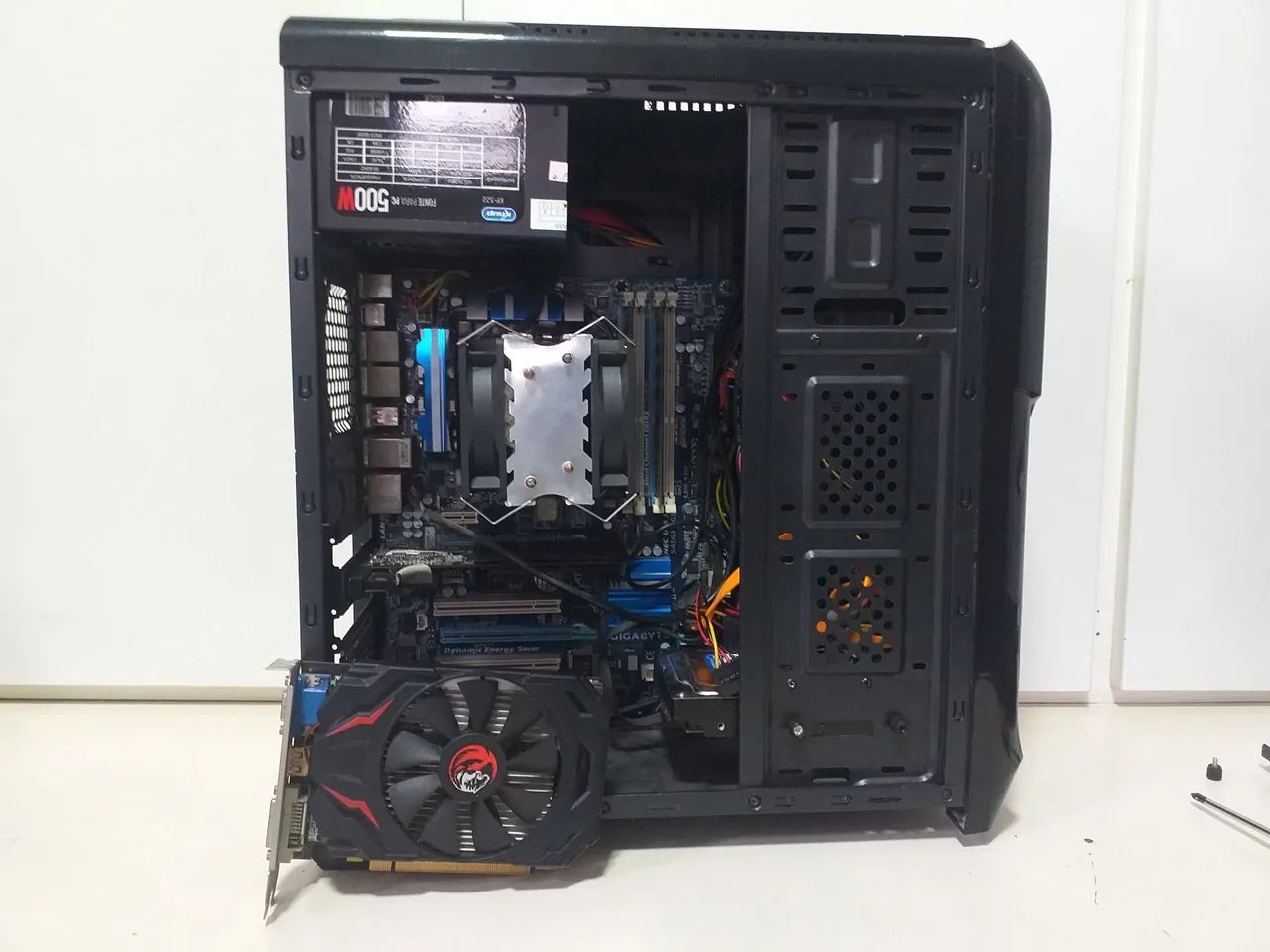 Pc Game sokter 1556 com i5 e placa de vídeo 4GB