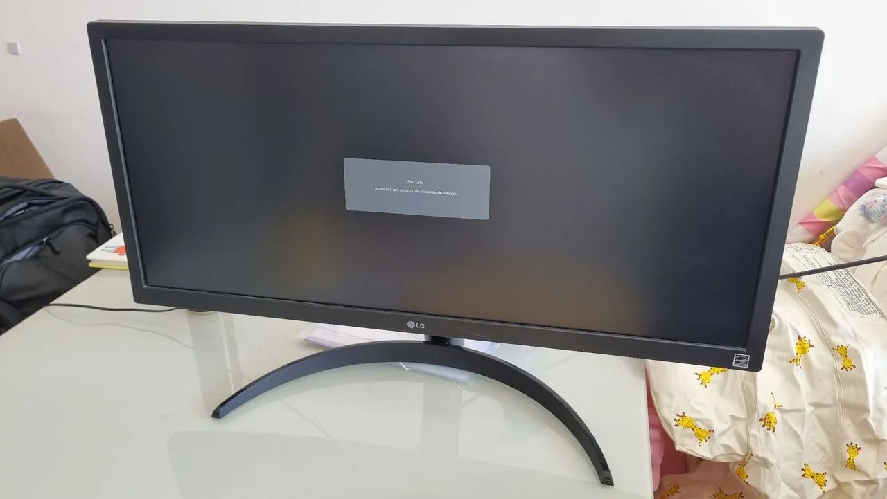 Monitor LG Ultrawide 26"