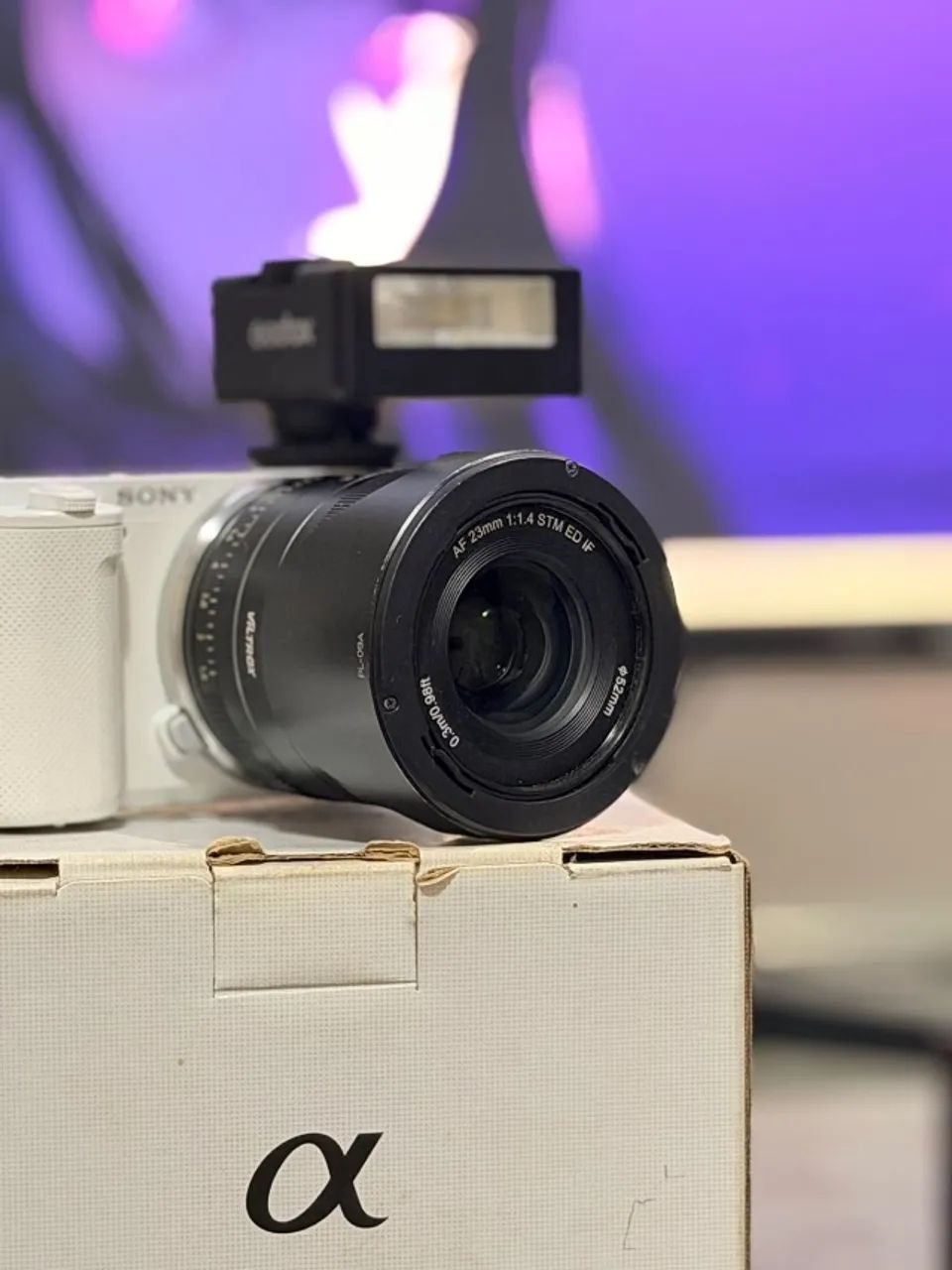 Kit de câmeras - Sony ZV-E10 + DJI Osmo Pocket 3 Creator Combo