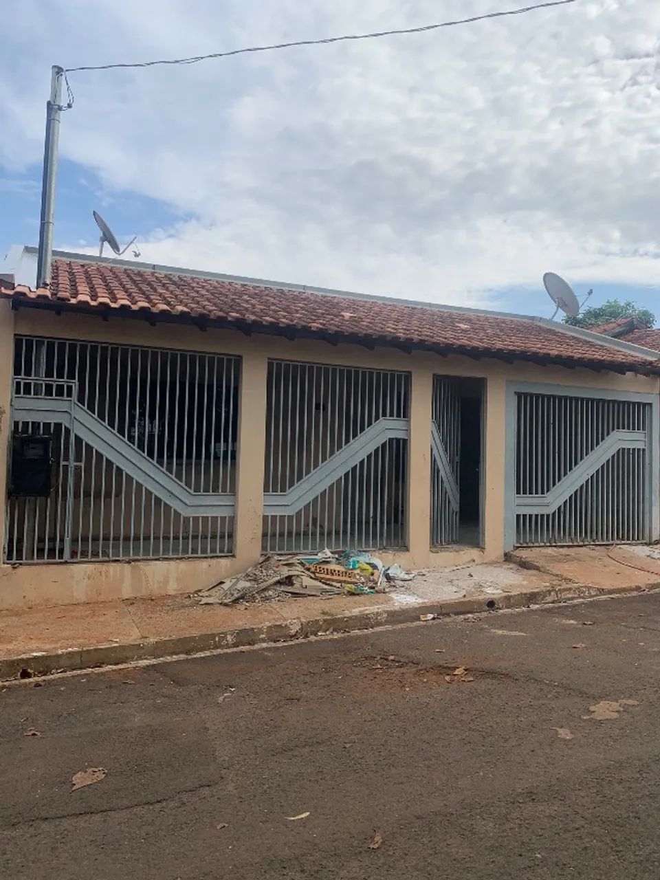 Ótima casa no Aero Rancho