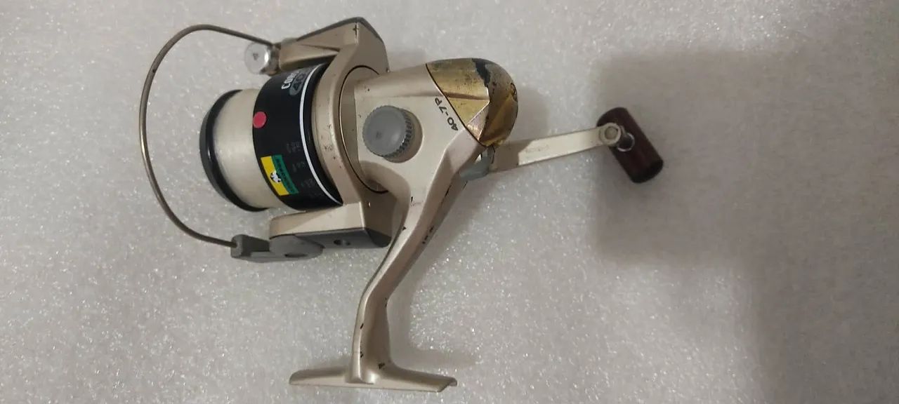 Equipamiento de Pescaria Carretilha Molinete Cormoran Crostar 40 7P