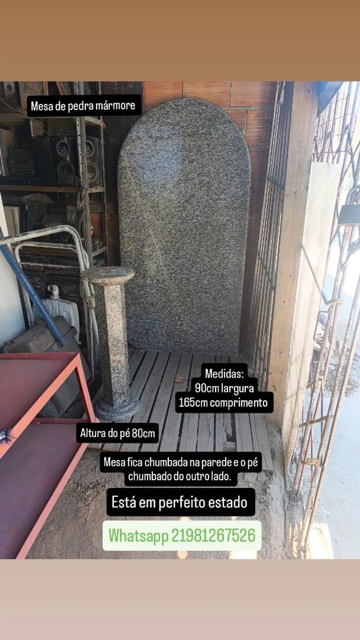 Mesa de mármore