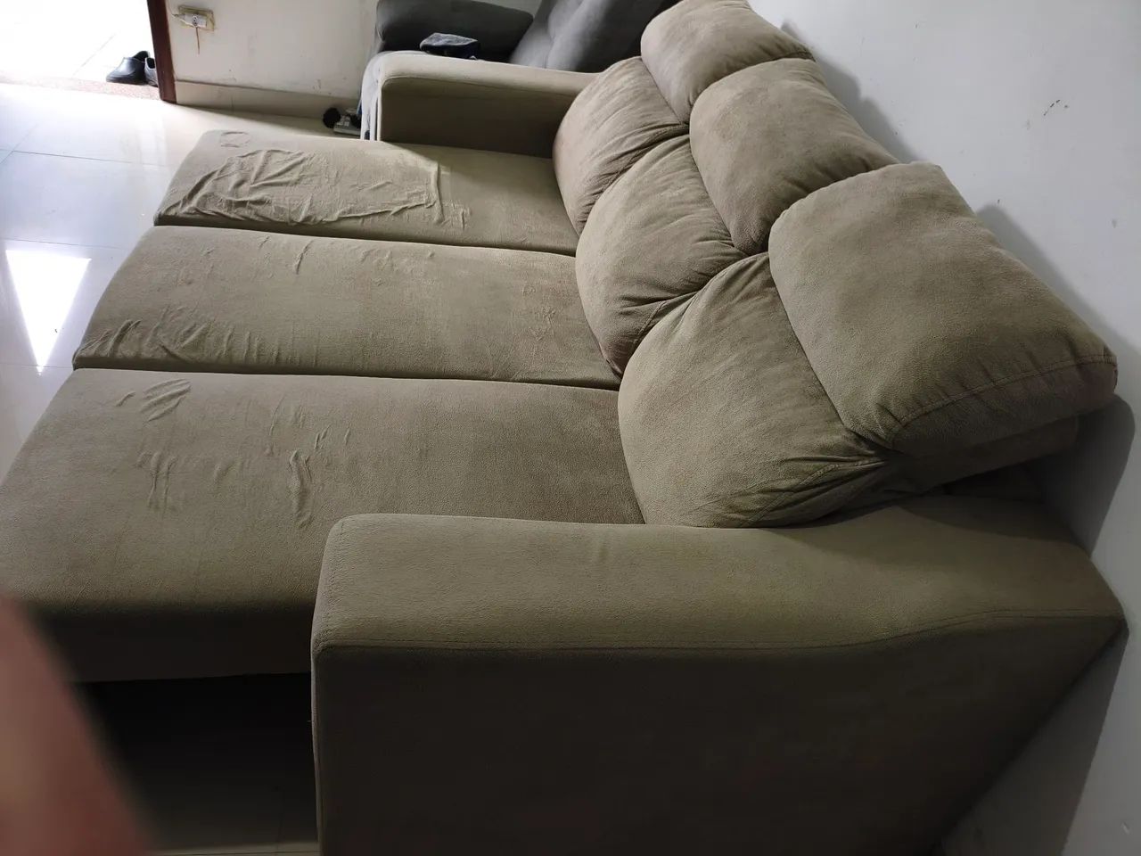 Vendo sofá retrátil, excelente estado de conservação. - Foto 3