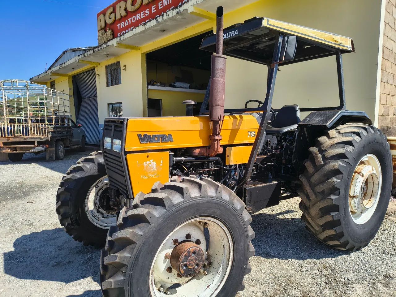 Trator VALTRA 785 - Foto 2