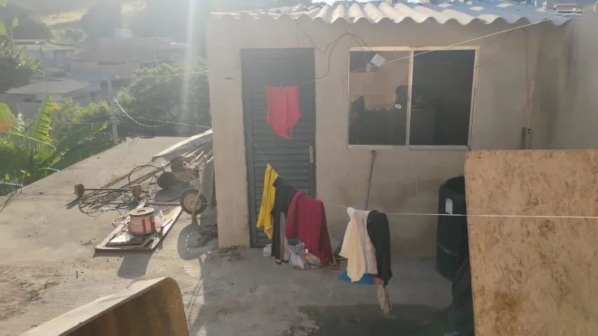 Barracão com loja e porao - Foto 2