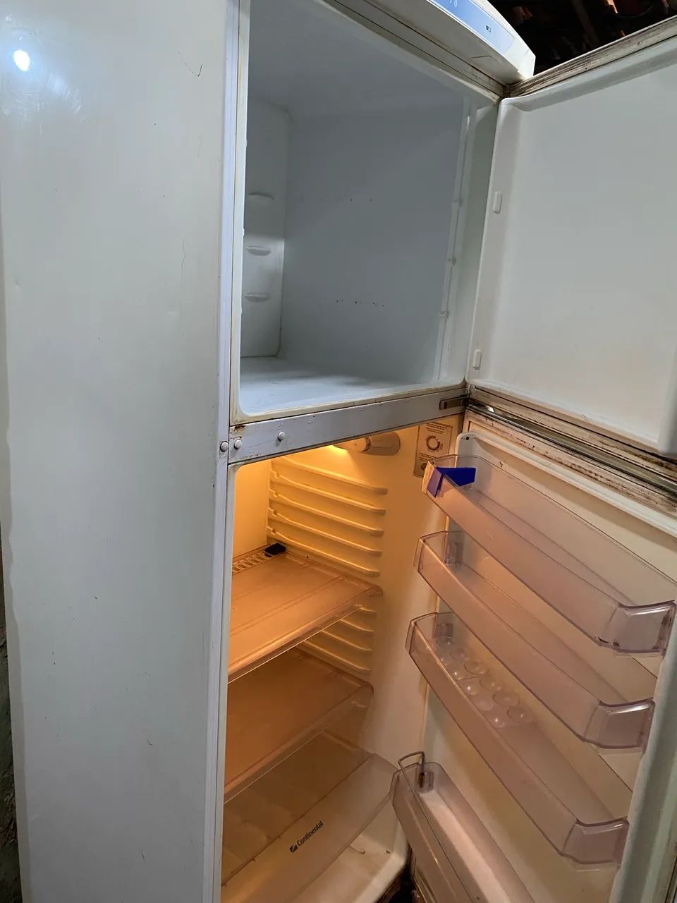 Geladeira usada em bom estado - Foto 2