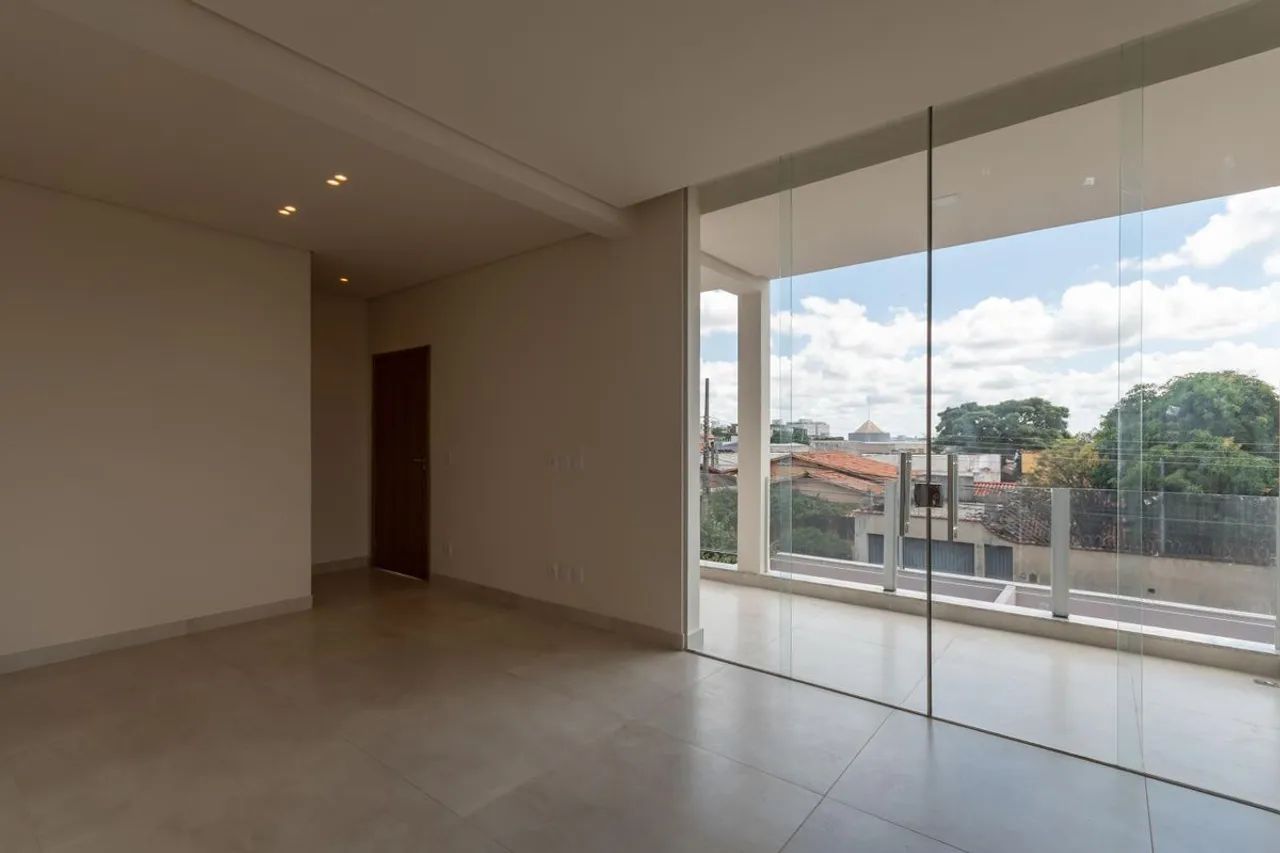 Casa à Venda - Santa Rosa, 3 Quartos, 108 m2 - Foto 4