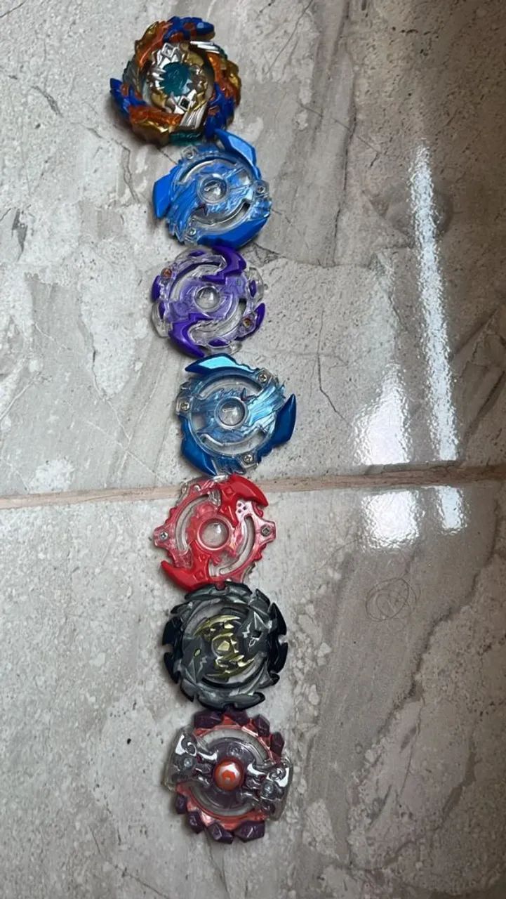 Beyblade - Foto 3