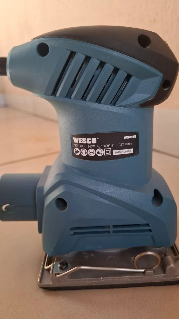 Lixadeira Orbital WESCO 240W - 220V - Foto 3