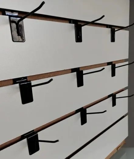 gancho p/ painel - Foto 2