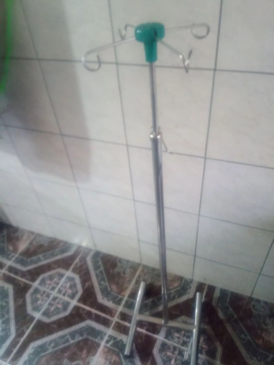 Tripé para soro hospitalar  - Foto 2
