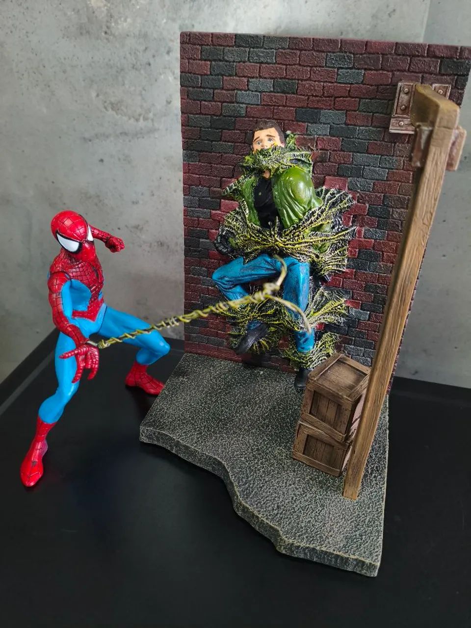 Action do Homem Aranha - Marvel Select - Foto 4
