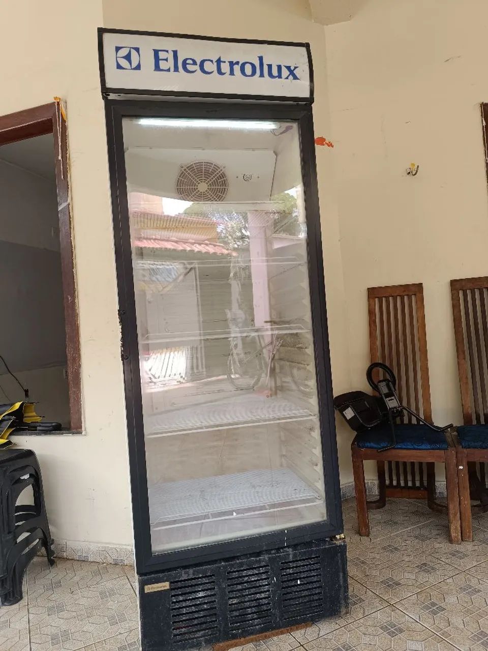 Freezer Expositora Electrolux 110V - Gelando Perfeitamente - Foto 4