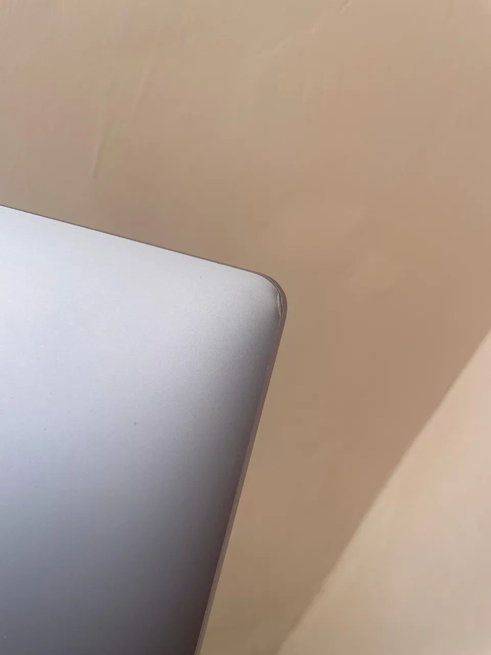 MacBook Pro 2016 | Touch Bar | 1TB | 16GB RAM Perfeito Estado - Foto 3