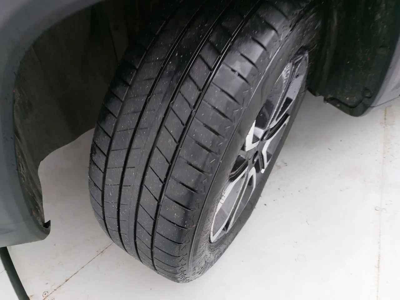 Jeep Commander Limited T270 1.3 TB Flex Aut., foto 11 de 18