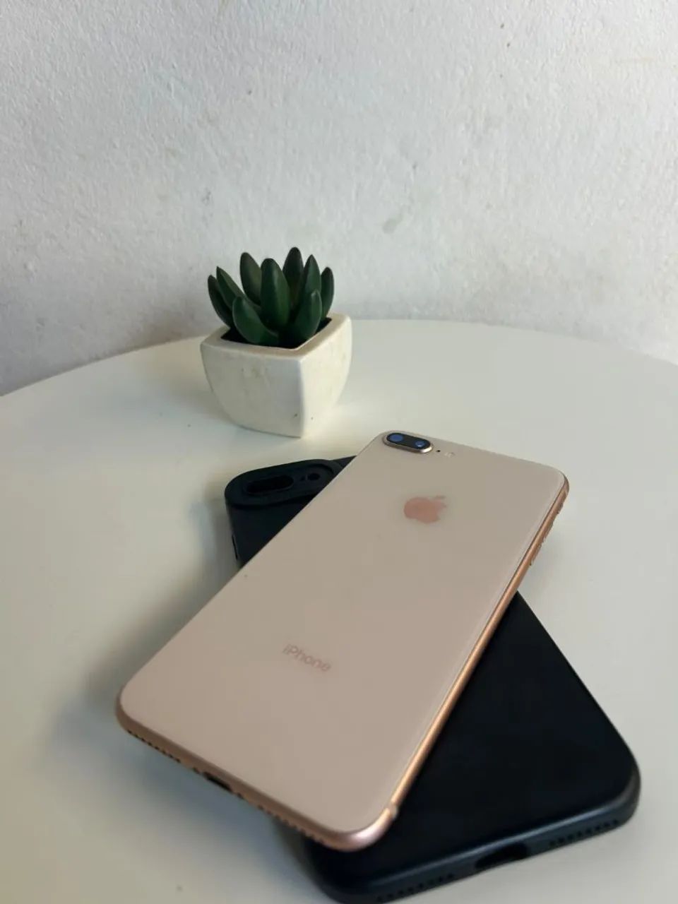 iPhone 8 plus semi-novo - Foto 3