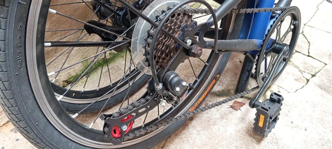 bicicleta dobravel shimano 7 marchas - Foto 5